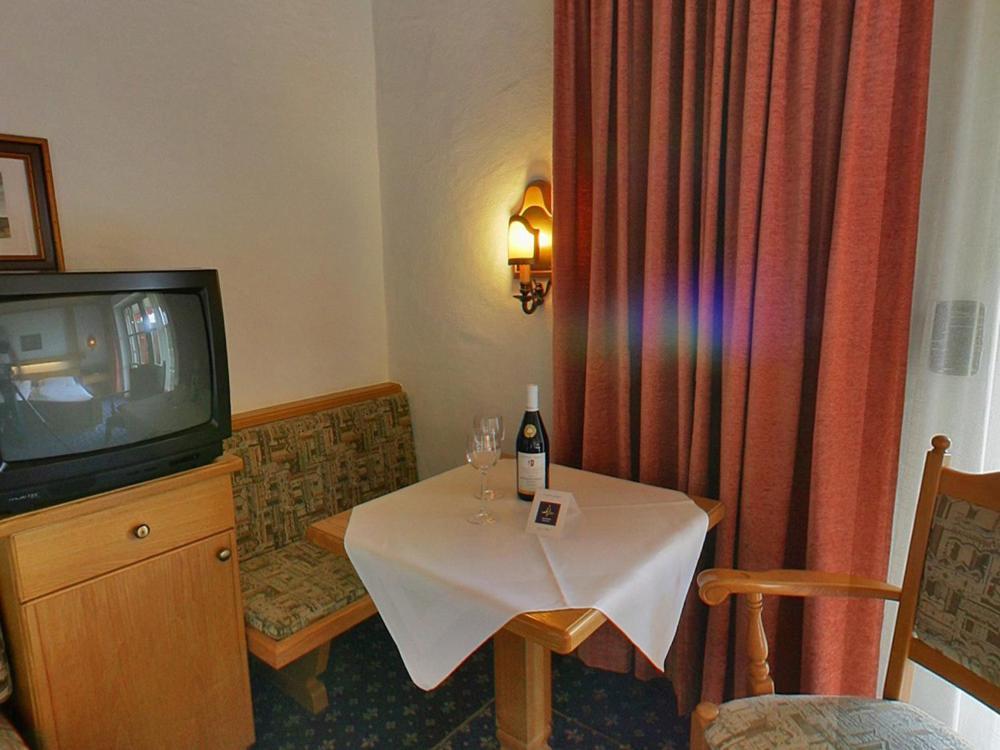 Hotel Alpina Hagnau am Bodensee Extérieur photo
