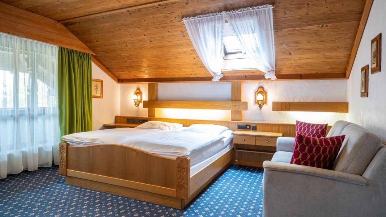 Hotel Alpina Hagnau am Bodensee Extérieur photo