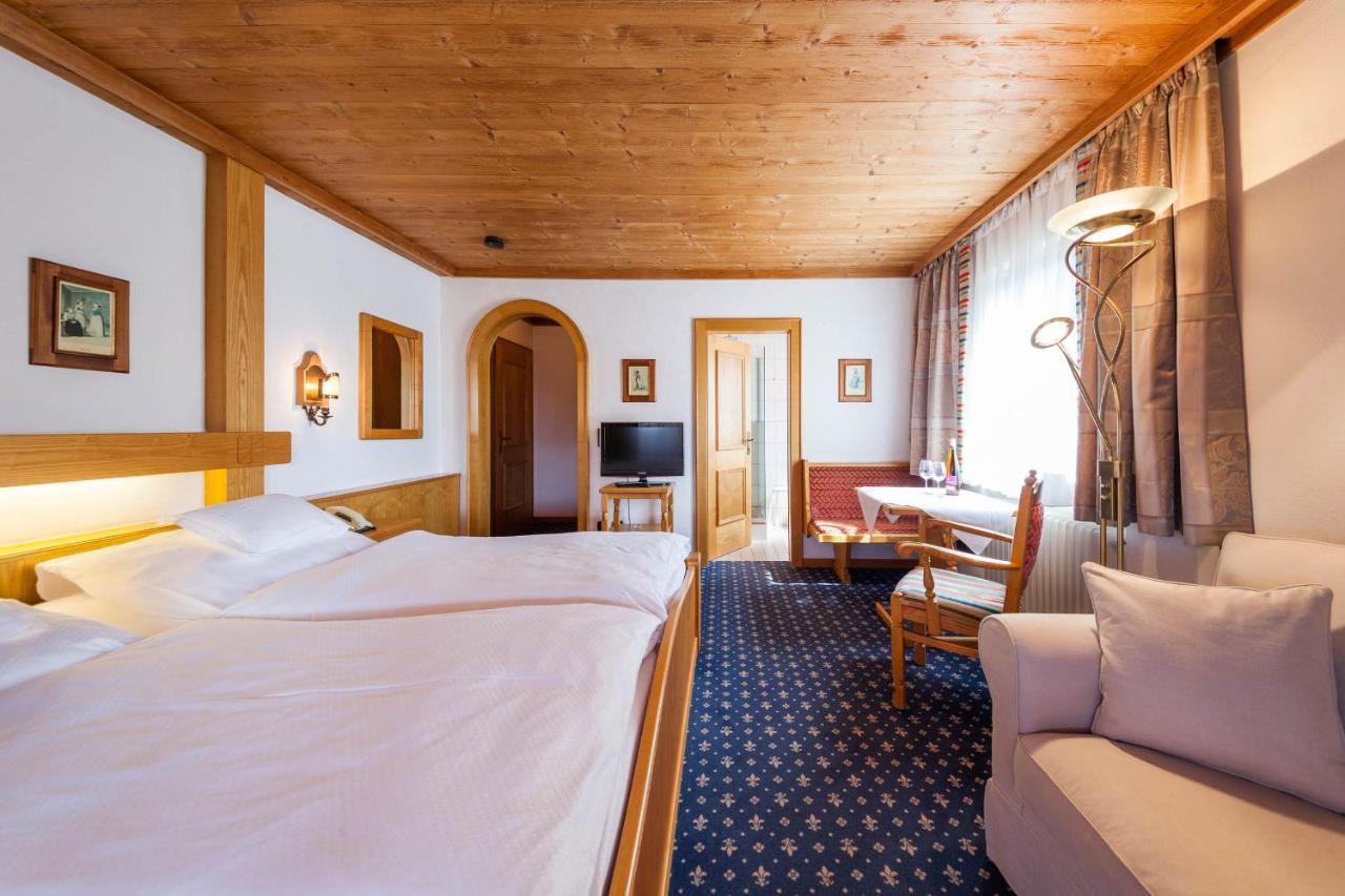 Hotel Alpina Hagnau am Bodensee Extérieur photo