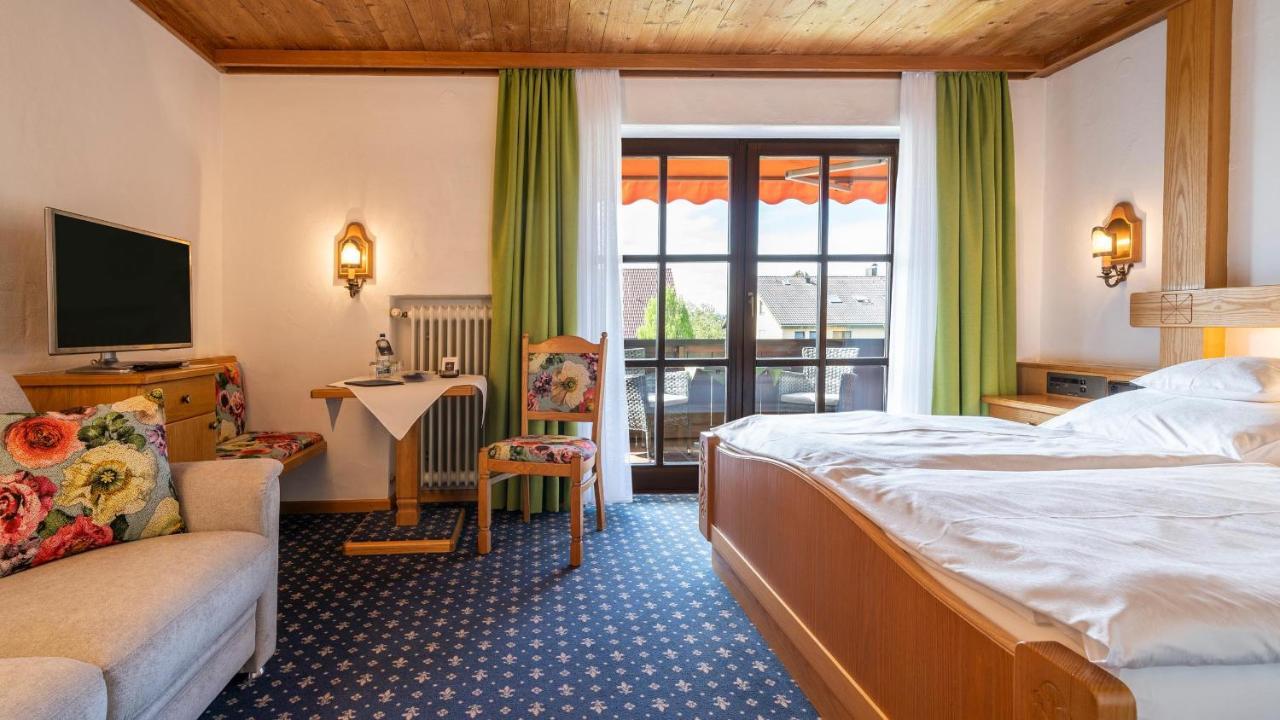Hotel Alpina Hagnau am Bodensee Extérieur photo